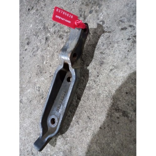 Кронштейн кабины Renault задний (636), 20589630