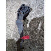 Кронштейн кабины Renault Pr задний (640)