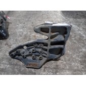 Кронштейн крепления торсиона кабины Renault Premium DXI LH (667)