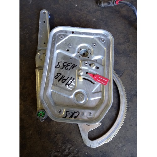 Механизм стеклоподъемника Scania R 480 032962 RH (689), 