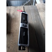 Дефлектор салона MAN TGX/TGS центральный (959)