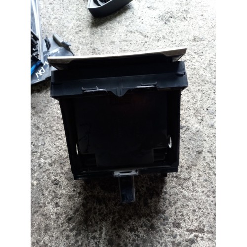 Бардачок салона Renault Premium 037929 (137) , 5010605731-1