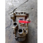 Модулятор EBS 1-канальный Renault Magnum Mack 008198 стар. образца  (032)