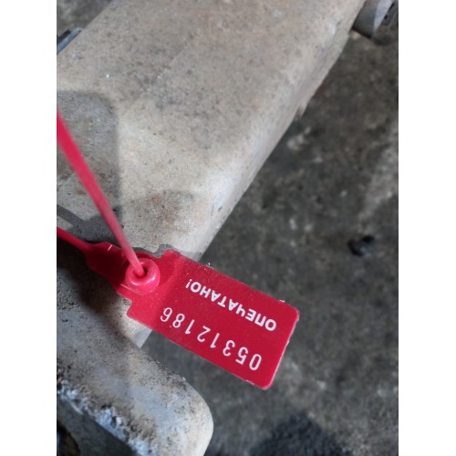 Кронштейн бампера Renault Pr DXI/DCI LH (186), 82317468-1