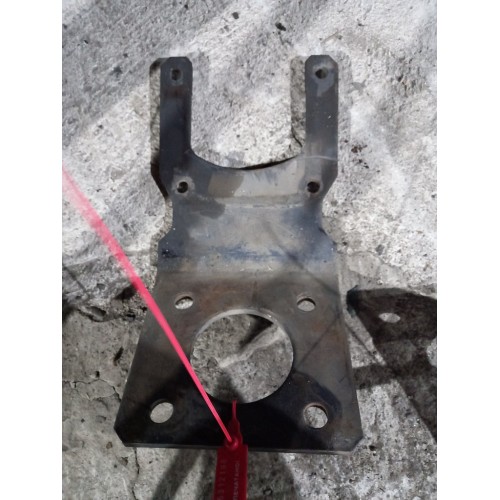 Кронштейн Renault Magnum DXI (198), 