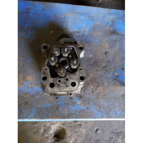 Головка блока цилиндров (ГБЦ) Mercedes Actros E3 (810), 