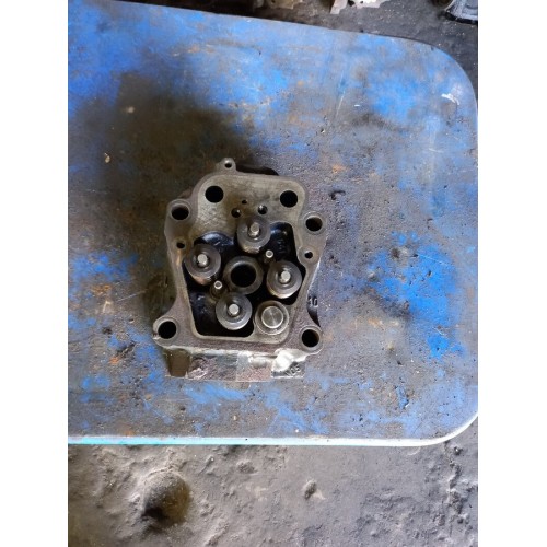 Головка блока цилиндров (ГБЦ) Mercedes Actros E3 (808), 