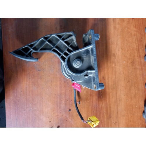 Педаль газа Mercedes Actros (649), 9413000104-3