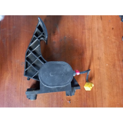 Педаль газа Mercedes Actros (651), 9413000104