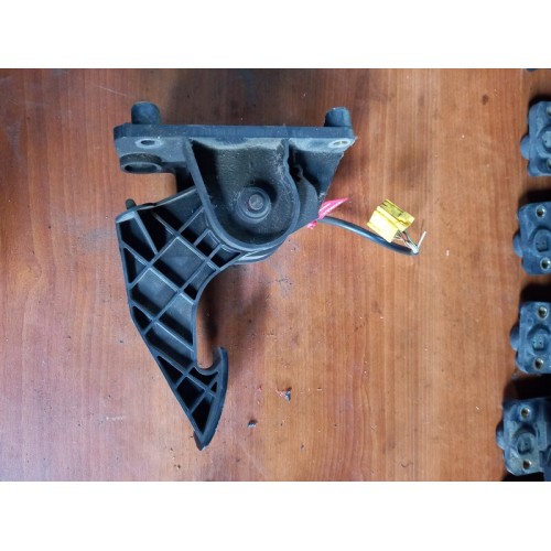 Педаль газа Mercedes Actros (647), 9413000104-3