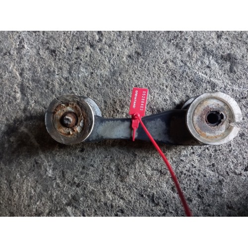 Кронштейн замка кабины Scania 5 деф. (403) , 1781929