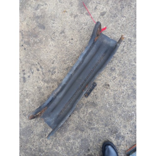 Траверса MAN TGX 032053 над КПП (330), -2