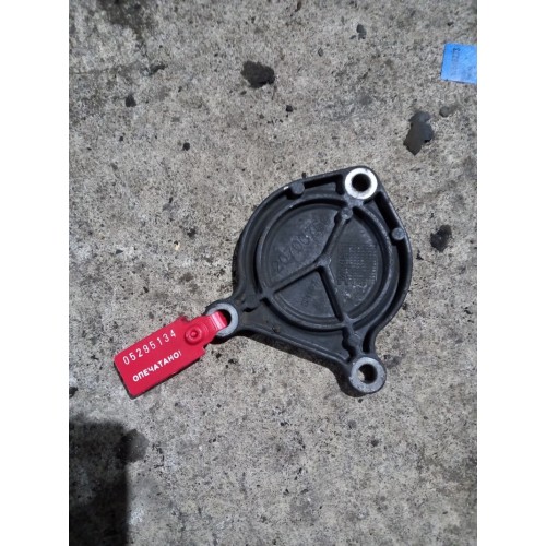 Крышка плиты двигателя Renault/Volvo (134), 20700766