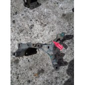 Кронштейн генератора Volvo D12С (042)