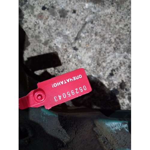 Кронштейн генератора Volvo D12С (043), 8149261-2