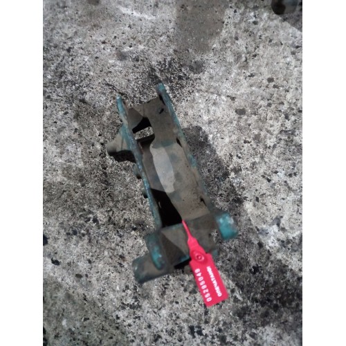 Кронштейн генератора Volvo D12А (049), 1676335-1