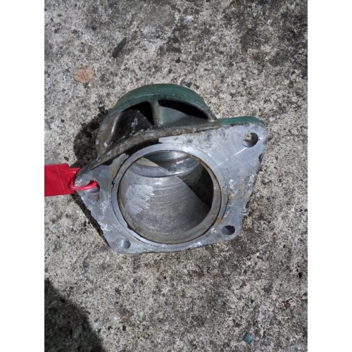 Фланец системы охлаждения Volvo (535), 8130184-2