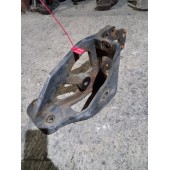 Кронштейн передней рессоры DAF XF 105 460 914776 передний LH (638)