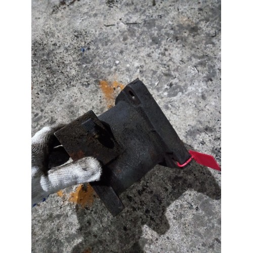 Проставка воздушного компрессора Renault Magnum MACK (901), 284146-1