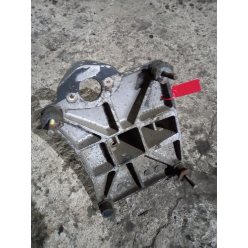 Кронштейн блока управления двигателем Renault Magnum MACK (903), 5600632598-2