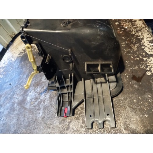 Часть корпуса отопителя (печки) MAN TGS 025376 (126), 81619006421-5