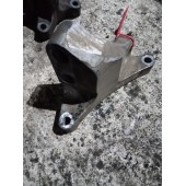 Кронштейн двигателя Volvo D13A/Renault Magnum DXI 13 LH (800)