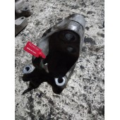 Кронштейн двигателя Volvo D13A/Renault Magnum DXI 13 LH (786)