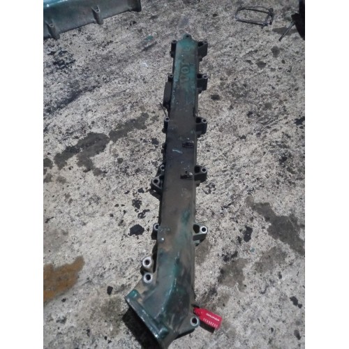 Коллектор впускной Volvo D12D/D12C (939), 20760094-3