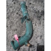 Патрубок помпы Volvo D13A/D13C (950)