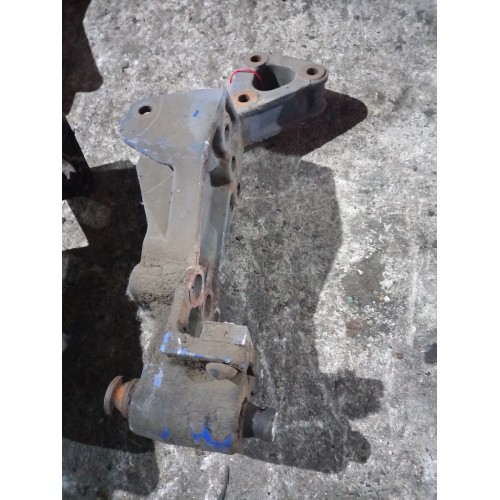 Кронштейн передней рессоры Volvo FH задний винтовой RH (034), 3172502-2