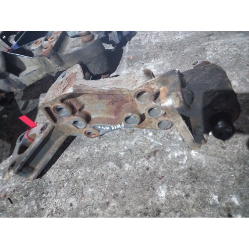 Кронштейн передней рессоры Volvo FH задний винтовой LH (032), 3172500-2