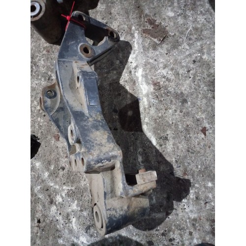 Кронштейн передней рессоры Volvo FH 12/13 задний под болт LH (030), 21046172-1