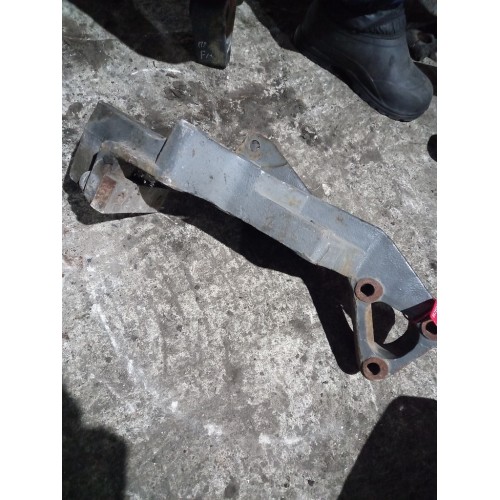 Кронштейн передней рессоры Volvo FM задний винтовой LH (990), 3172507-2