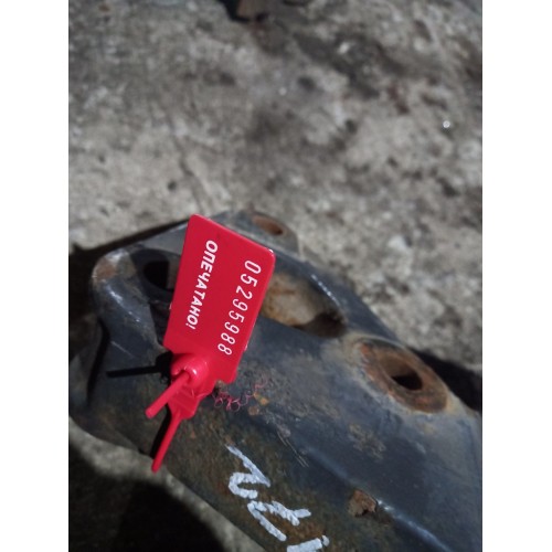 Кронштейн передней рессоры Volvo FH 12/13 задний под болт LH (988), 21046172-3