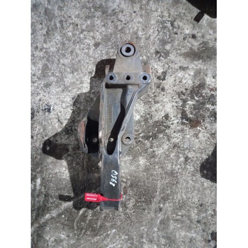 Кронштейн передней рессоры Volvo FH 12/13 задний под болт RH (022), 20580568