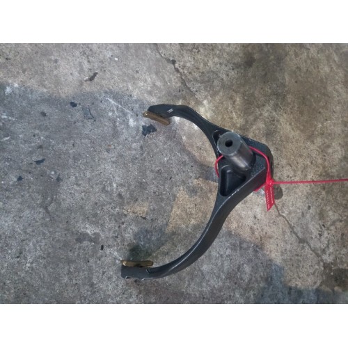 Вилка КПП Volvo AT2412D (008), 20579437-2