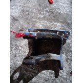 Кронштейн передней рессоры Volvo передний LH (478)