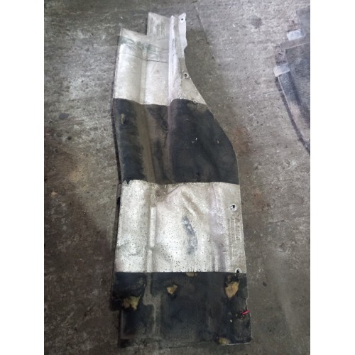 Пыльник двигателя DAF 85 CF с кабины (823) , -2