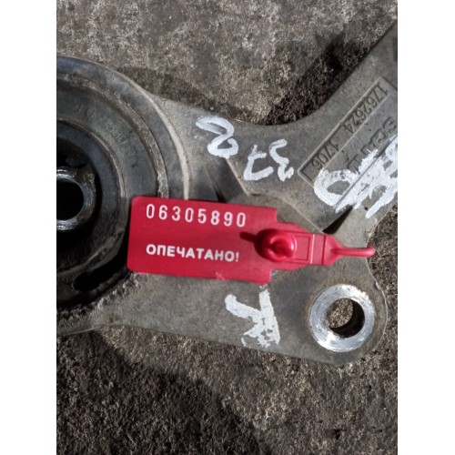 Кронштейн интеркулера Scania P340 626321 RH (890), 1762624-2