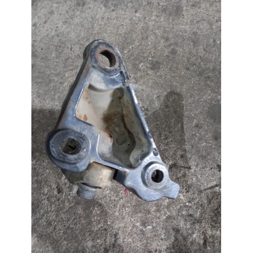 Кронштейн торсиона кабины Scania P340 626321 RH (887), 1728141-1