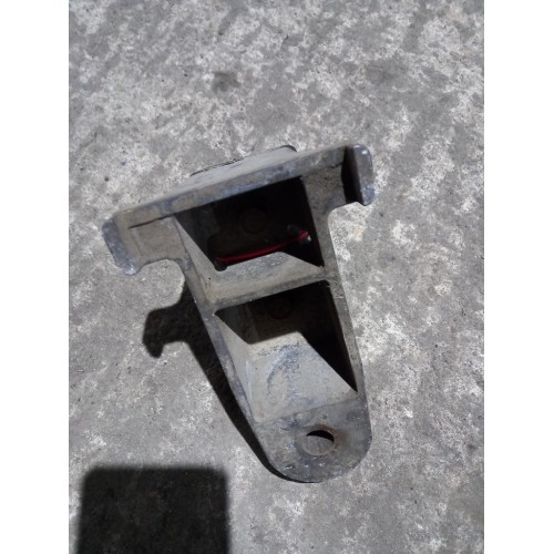 Отбойник рессоры передний Volvo FH 13 (937), 20367790-2