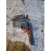 Петля подножки обслуживания Scania P340 626321 (949)