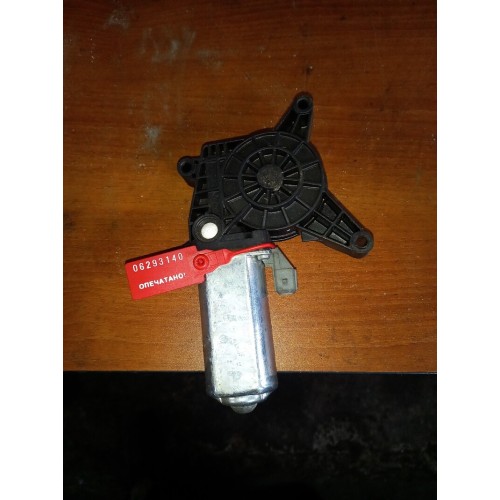 Моторчик стеклоподъемника Mercedes RH (140), 