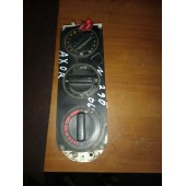 Блок управления отопителем Mercedes Axor (117)