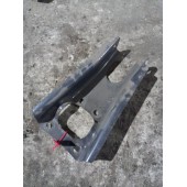 Кронштейн переднего амортизатора Volvo FH 12 (от 2004г) верхний (165)