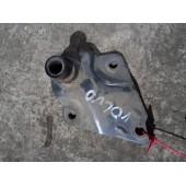 Кронштейн цилиндра подъема кабины Volvo (541)