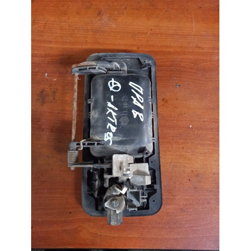 Ручка открывания двери Mercedes Actros-Axor наружняя RH (003), 9417600559-2