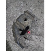 Кронштейн переднего амортизатора Volvo FH 12 нижний LH (579)