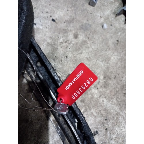 Крепление поддона (комплект из 4-х шт) Volvo FH12 (650), -2