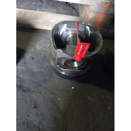 Поршень Mercedes Actros 792528 501 (463), 5410303037